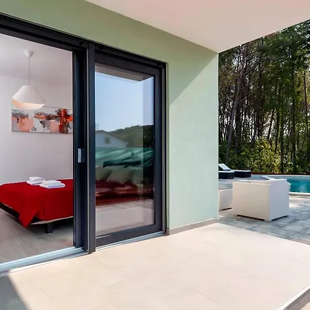 Сasa de vacaciones 2 Bedroom Awesome In *