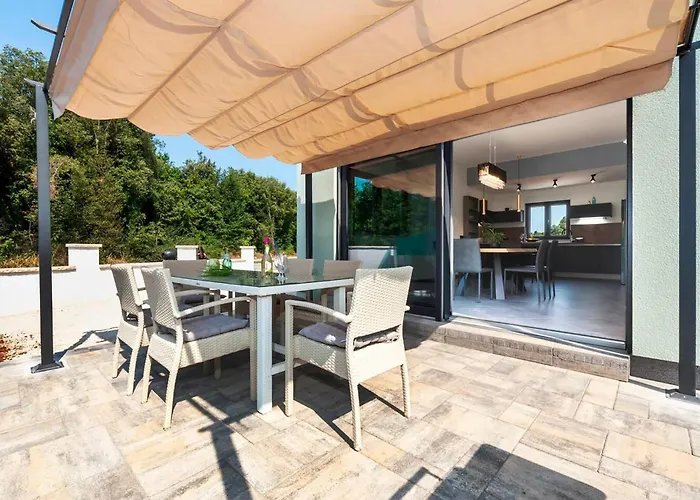 2 Bedroom Awesome In